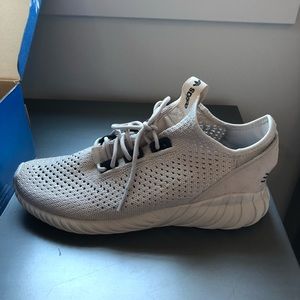 BRAND NEW Adidas Tubular Doom Sock Primeknit shoes